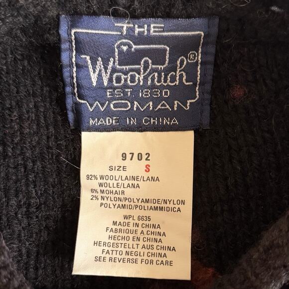 Vintage Woolrich Leaves Acorn Black Wool Mohair Retro 90’s Sweater - Picture 4 of 4